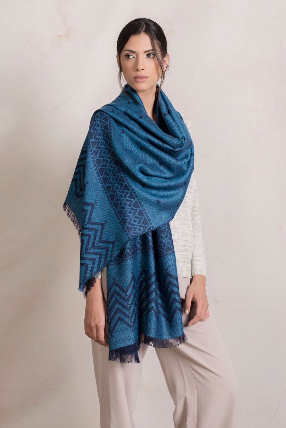 Women's Shawls