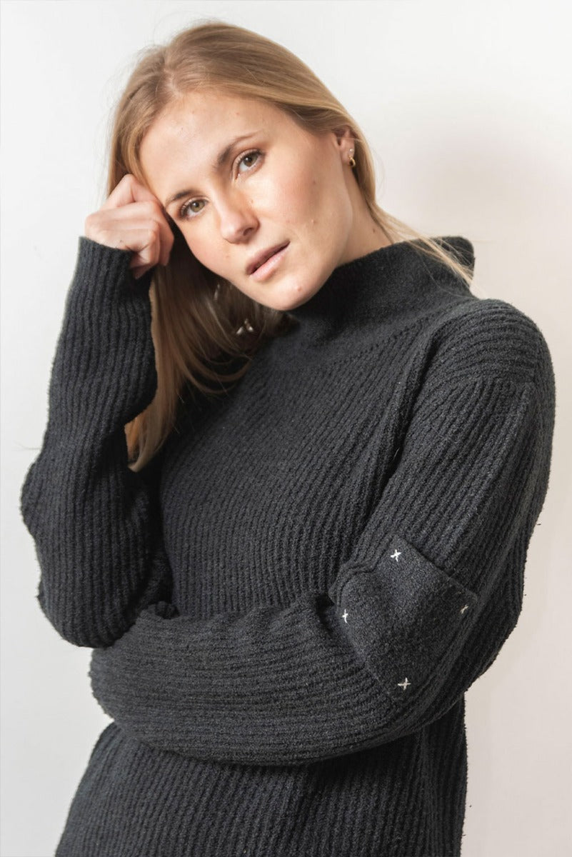 Pocket Turtleneck Cotton Fitted Sweater